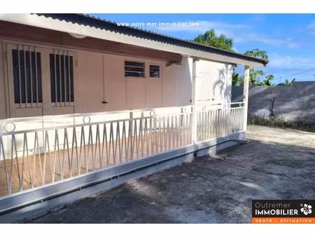 location maison 4 pièces 93 m² à saint-louis (97450)  950 €