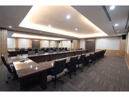 location locaux professionnels 50 m² à challes-les-eaux (73190)  1 270 €