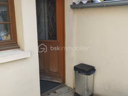 maison de 68 m² à trun