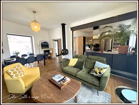 hyper centre ville avec garage