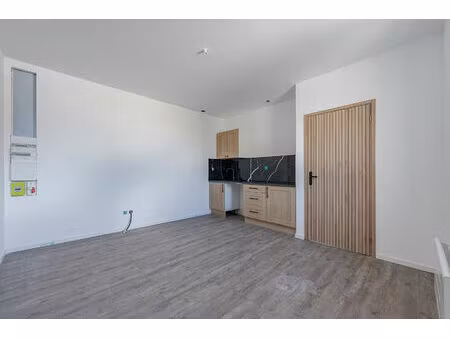 location appartement 1 pièce 34m²