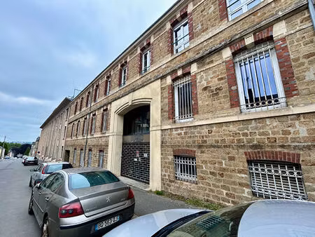 local commercial bureaux flers 358 m2