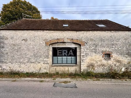 à vendre : longère de 5 pièces à chaintreaux - 189900 €