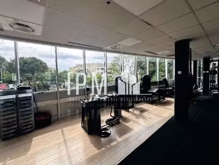 bureaux 329 m2 à louer bonneveine 13008