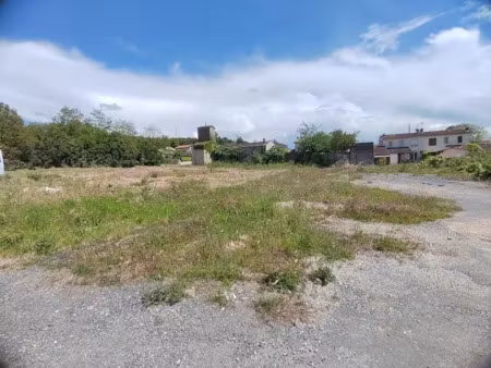 vente terrain 1568 m² à castres (81100)  175 000 €