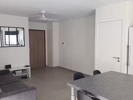 location meublée appartement 3 pièces 58 m² à le diamant (97223)  1 240 €