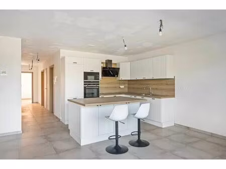 nieuwbouwappartement met epc a  3 slpks en 2 zongerichte terrassen