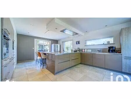 maison avec piscine et terrasse nomeny (54)