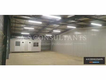 location local industriel 200 m² à irigny (69540)