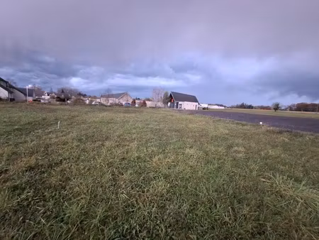 terrain à vendre de 488 savigne sur lathan (37)