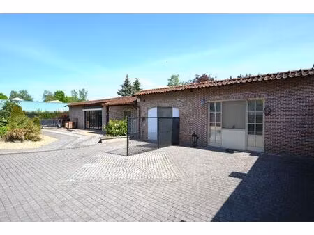 2 individuele handelspanden op toplocatie!