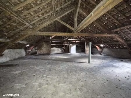 inconnu 1 pièce 270 m²