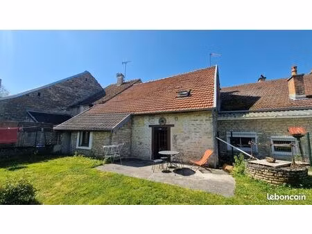maison 3 pièces 76 m²
