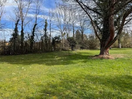 terrain 1 150 m² saint bernard