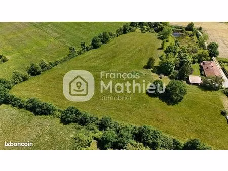 propriété 6 pièces 235 m²
