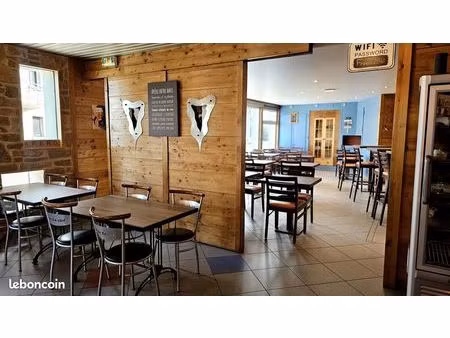 fond de commerce 300 m² frasne