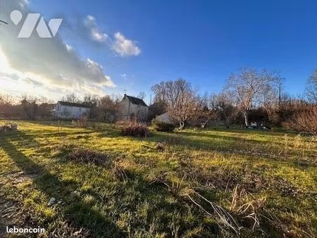 terrain 1336 m² fontevraud l abbaye