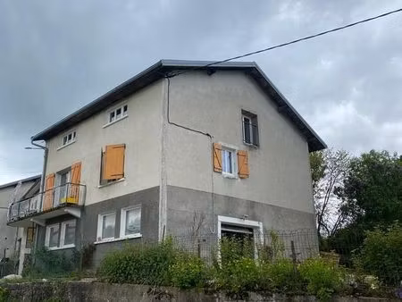 maison 7 pièces 177 m²