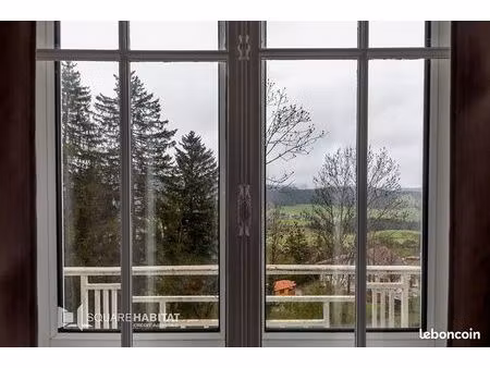 appartement 4 pièces 94 m²