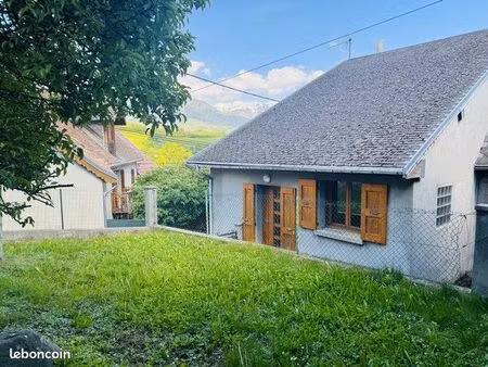 maison de village 3 pièces 76 m²