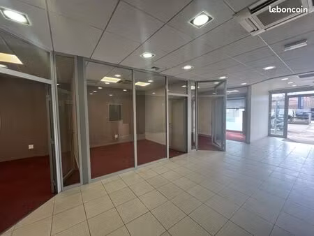 local commercial 162 m²