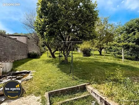 maison 8 pièces 190 m²