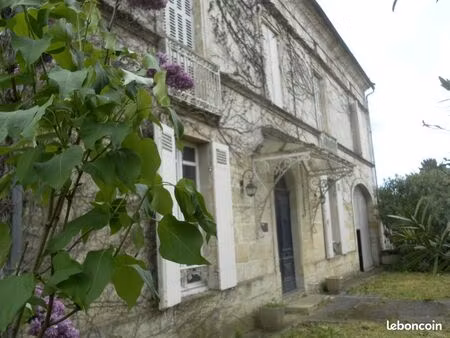 maison 7 pièces 250 m²