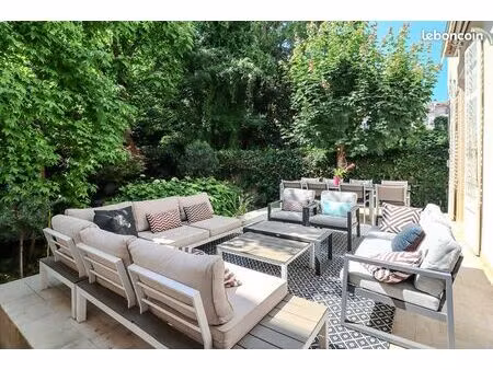 appartement 8 pièces 199 m²