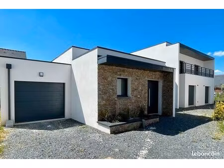 maison 6 pièces 168 m²