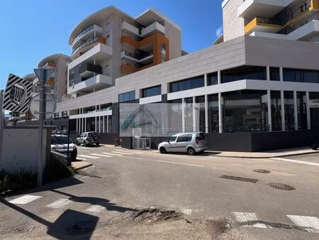 local 160 m² ajaccio