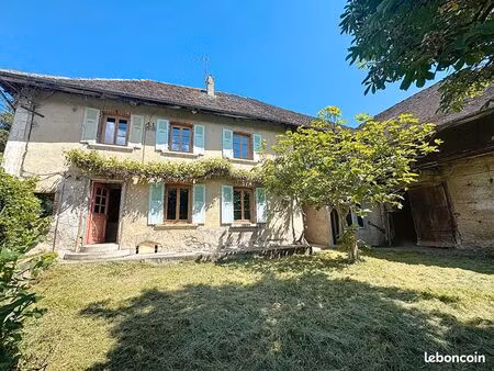 maison 5 pièces 106 m²