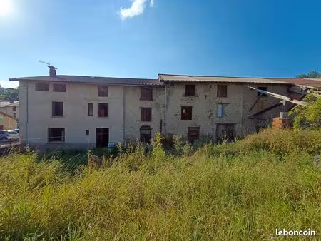 maison 7 pièces 180 m²