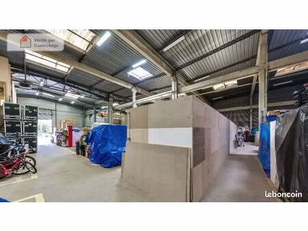 garage/box 4 m² orgeval