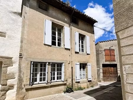 maison 6 pièces 202 m²