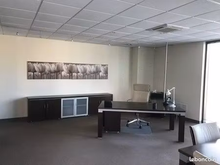 bureaux  locaux  coworking  salle  cabinets