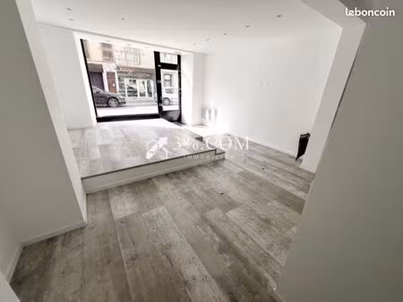 local commercial 60 m²