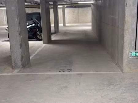 parking sous terrain le pré saint gervais