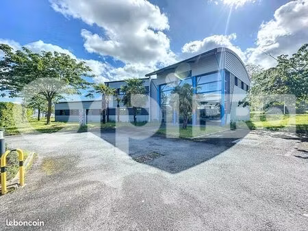 bureau 380 m²