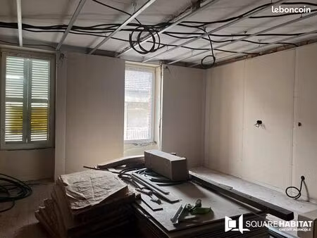 immeuble 3 pièces 97 m²