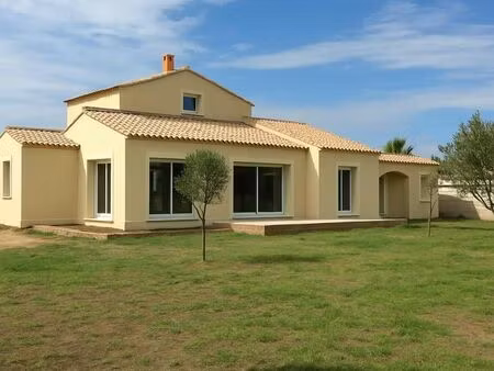 maison 4 pièces 140 m²