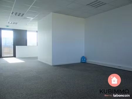 bureaux 50 m² chanteloup-en-brie
