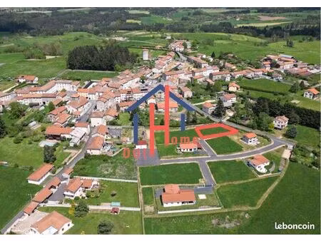 terrain 616 m² saint-pierre-du-champ