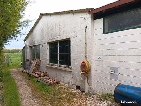 entrepôt 500 m² la charite sur loire
