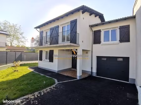 maison 8 pièces 140 m²