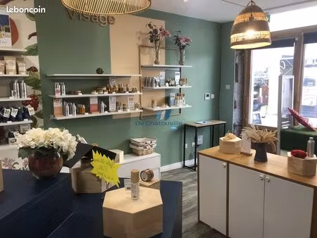 boutique 68 m² toulon