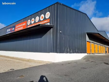 garage/box 4 m² puymoyen