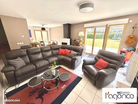 maison 6 pièces 163 m²