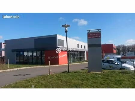 local commercial 155 m² la roche-sur-yon