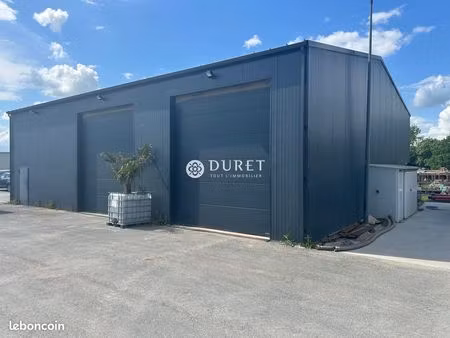 local 340 m² la gaubretière