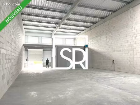 entrepot - logistique 384 m² clermont ferrand